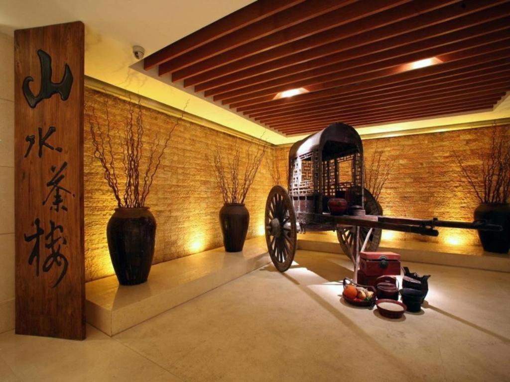 Huana Hotel Minhang Shanghai Esterno foto