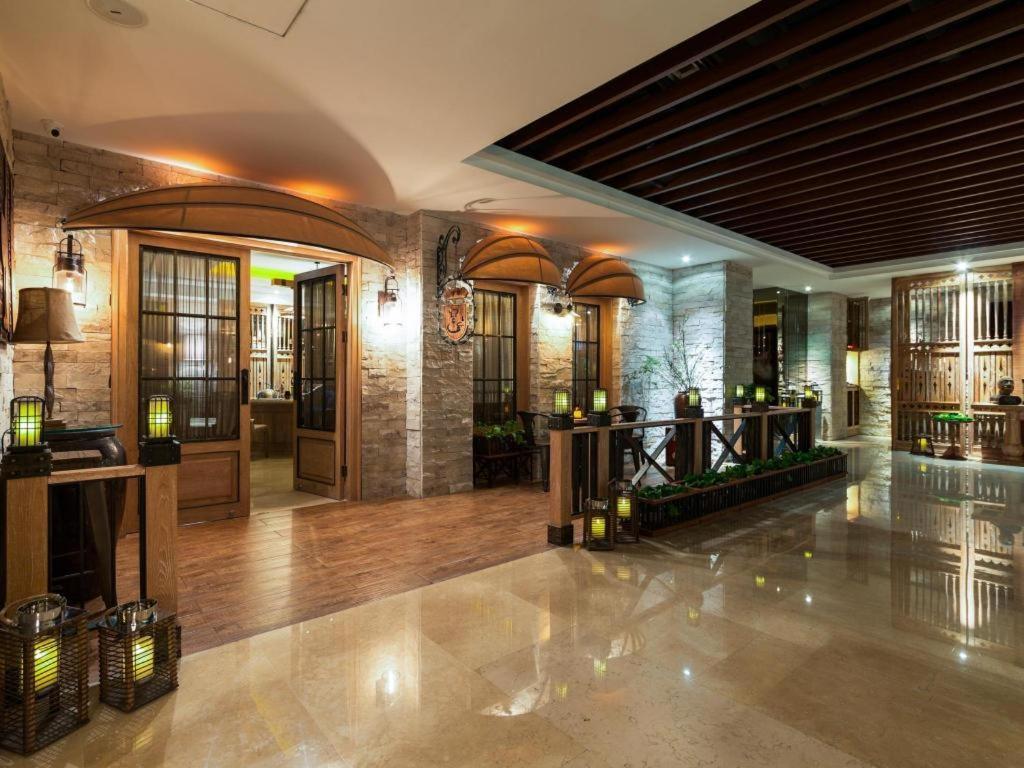 Huana Hotel Minhang Shanghai Esterno foto