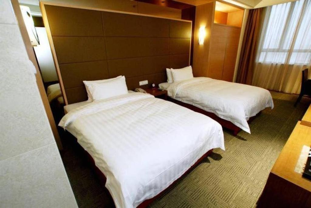 Huana Hotel Minhang Shanghai Esterno foto