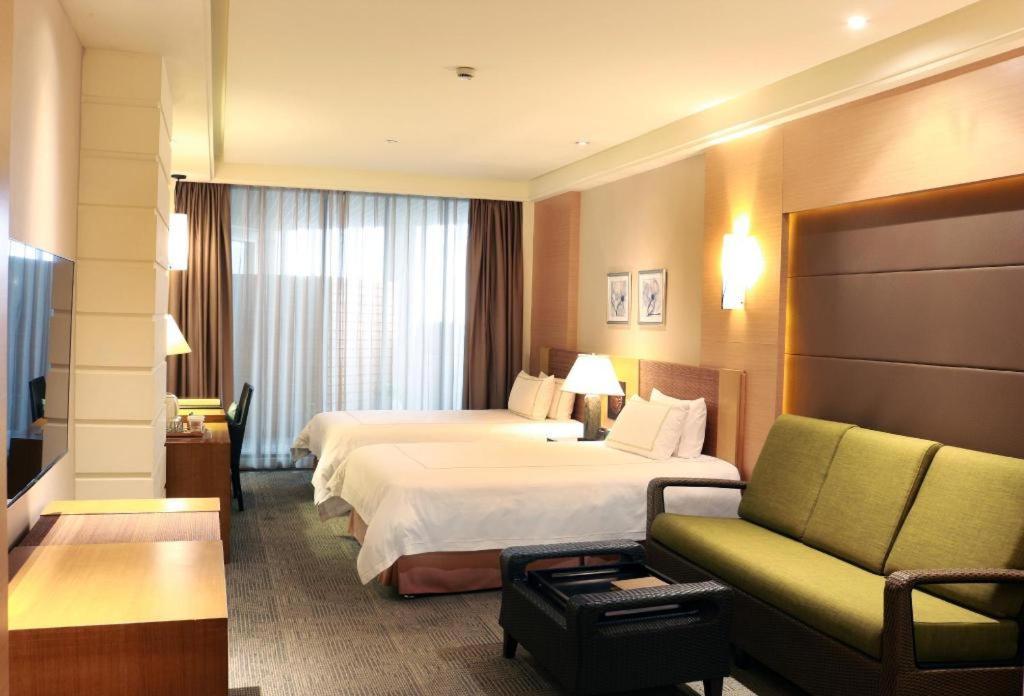Huana Hotel Minhang Shanghai Esterno foto