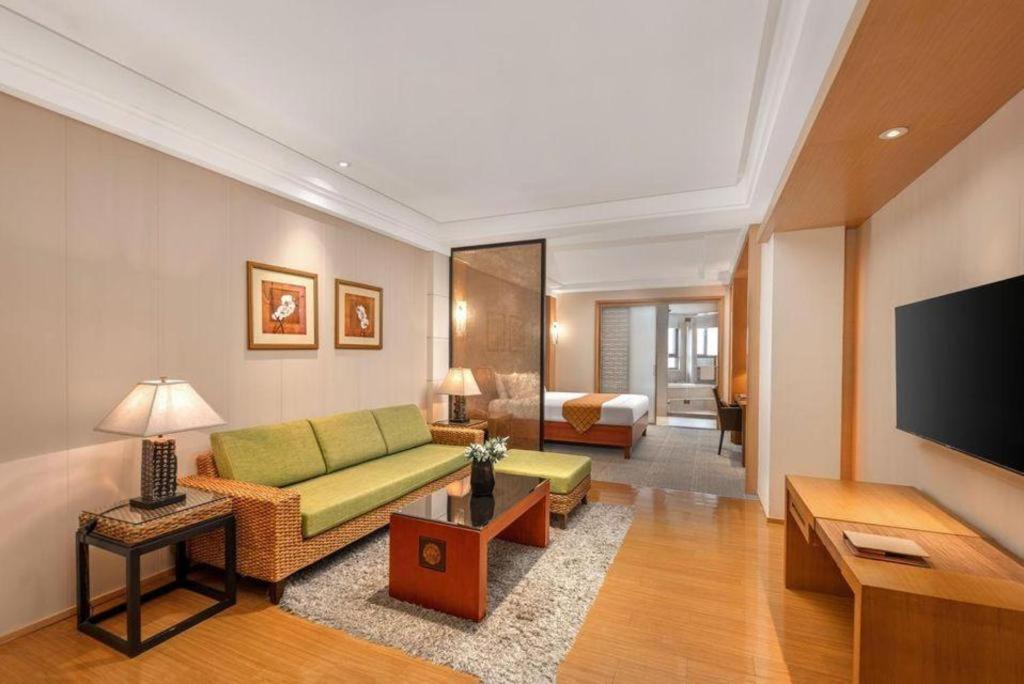 Huana Hotel Minhang Shanghai Esterno foto